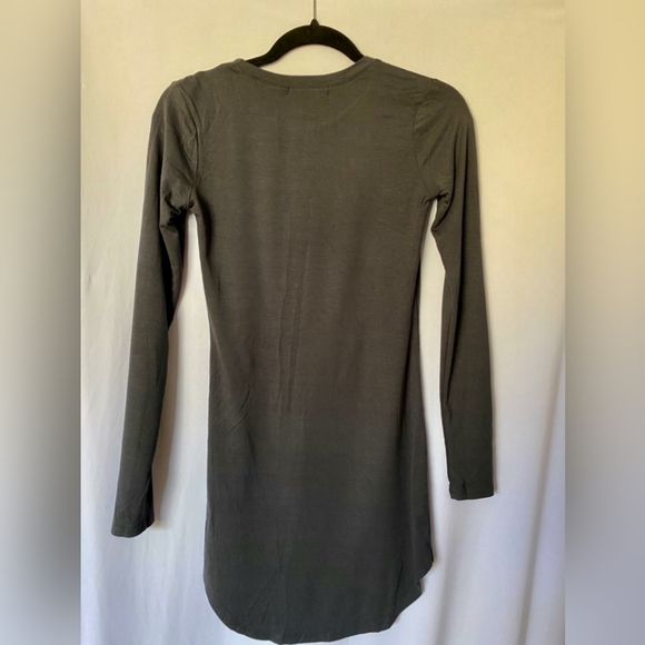 2/25 long sleeve shirt dress - Picture 2 of 3